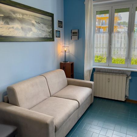 Apartmán Casa Carlotta San Bartolomeo Al Mare Exteriér fotografie