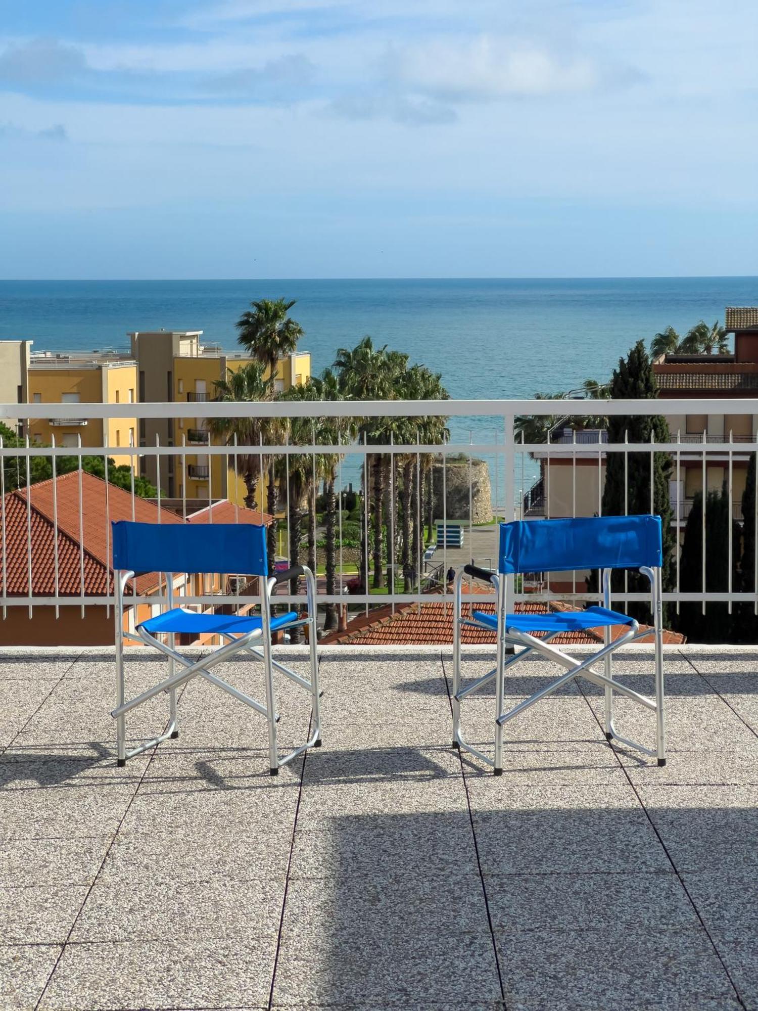 Apartmán Casa Carlotta San Bartolomeo Al Mare Exteriér fotografie